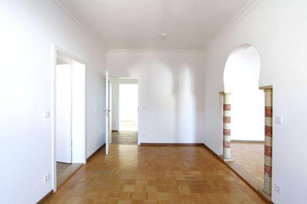 ...ins Wohnzimmer...