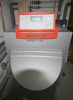 Öl-Zentralheizung Viessmann Vitola 200 aus 2003