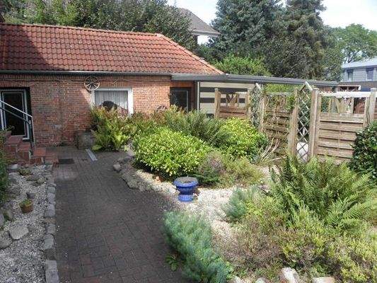 Garten hinten