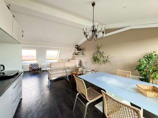 Blick in den Wohnbereich (2)