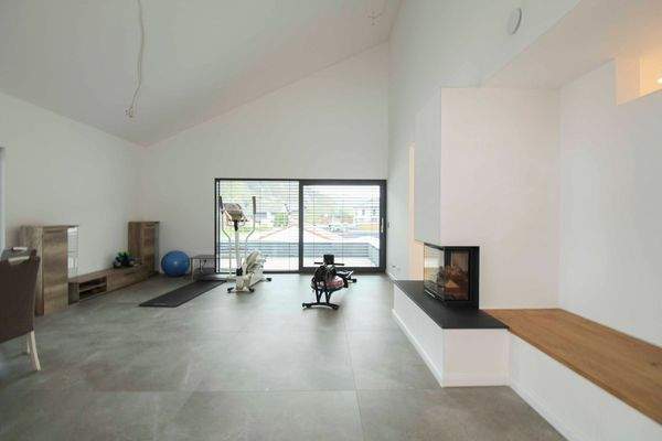 Wohnraum mit Dachterrasse OG