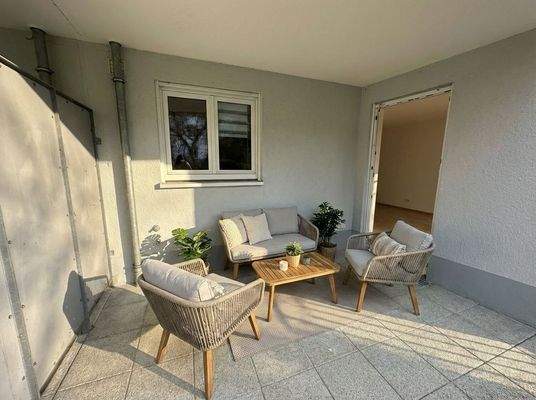 Terrasse KI/Homegestaged