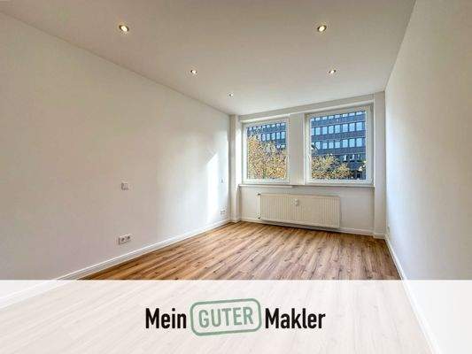 Lichtdurchflutetes Schlafzimmer