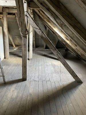 Unausgebauter Dachboden 2