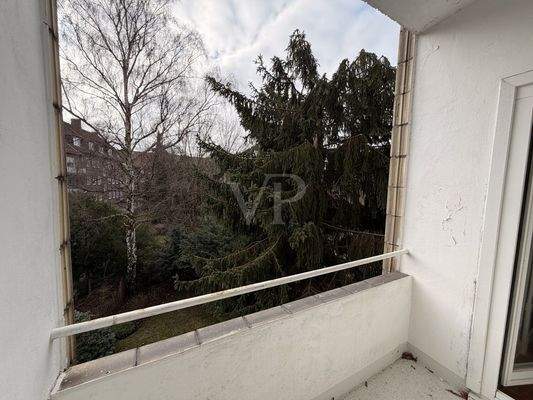 Balkon in Richtung Hinterhof mit Südausrichtung