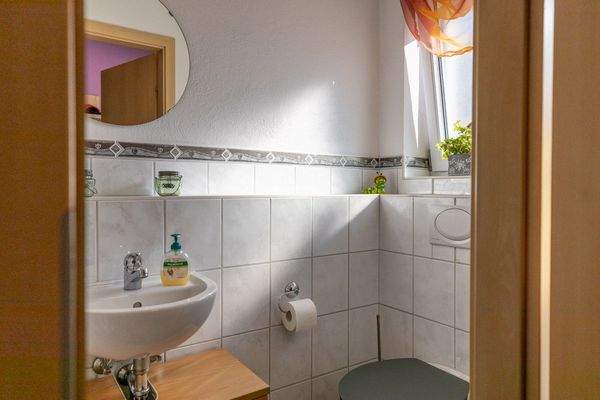 Schöne Aufteilung, Top-Ausstattung inkl. PV-Anlage