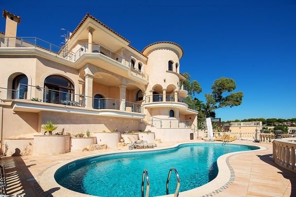 Meerblick Villa mit privatem Pool und herrlichem Blick in Sol de Mallorca