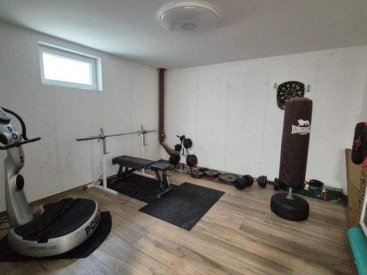 Keller Fitnessraum