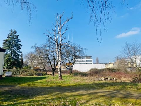 Frankfurt am Main / Bergen-Enkheim Industrieflächen, Lagerflächen, Produktionshalle, Serviceflächen