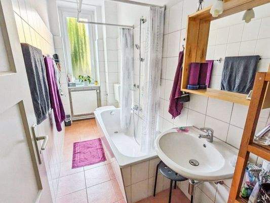 Badezimmer Ansicht 1