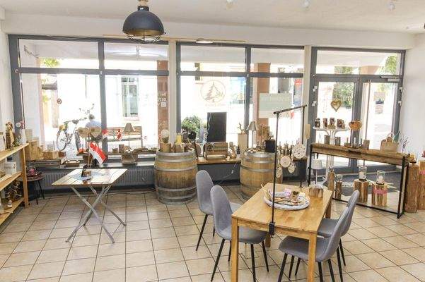  Verkaufsraum Bild II