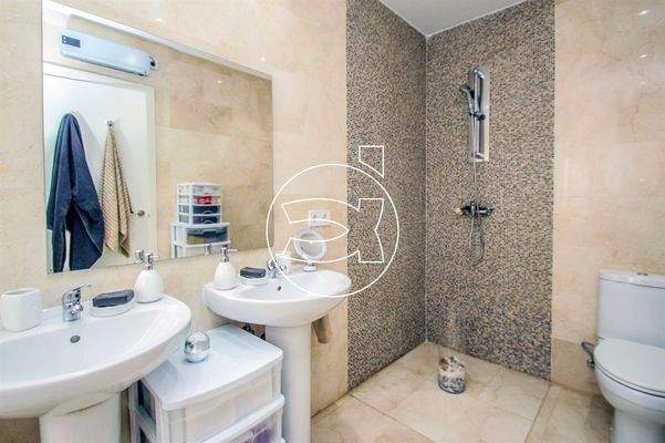 Moderne Doppelhaushälfte