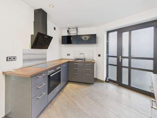 Küche (optional verlegen) EG