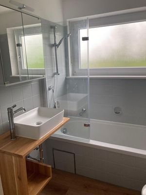 Badezimmer renoviert