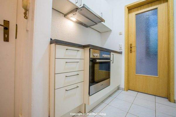 Backofen mit Ceranfeld & Abzug