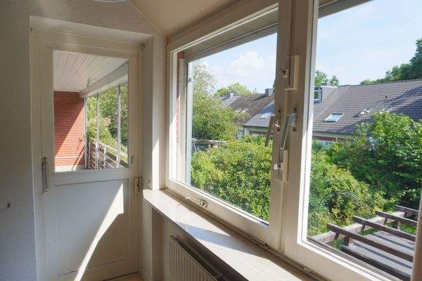 Schlafzimmer 1 OG c.jpg