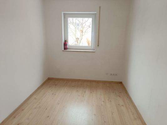 Am GrieKiFeld 12 Zimmer klein 3.jpg