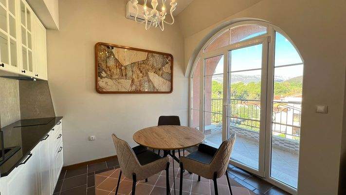 WhatsApp Image 2023-12-08 at 9.47.17 AM.jpeg