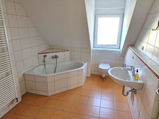 Blick in eines der beiden Tageslichtbäder