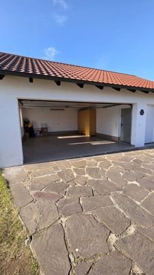 Doppelgarage mit el. Tor