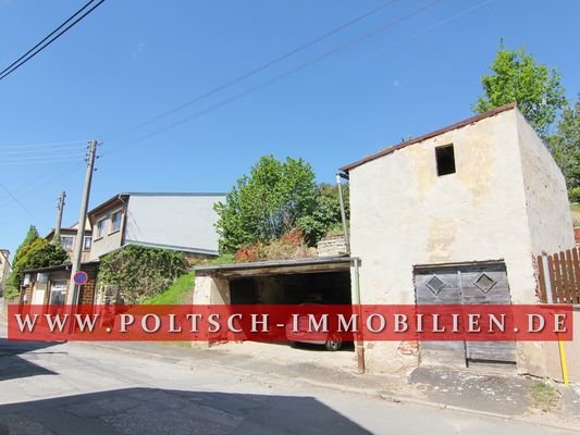 Carport mit Schuppen