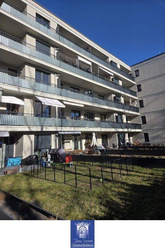 Moderne Neubauwohnung ... hochwertig ausgestattet ... Lift! - Foto 1