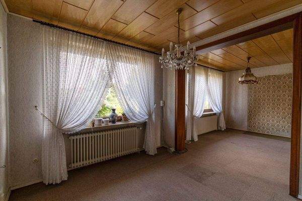 Erdgeschoss - Das Wohnzimmer mit angrenzendem Essz