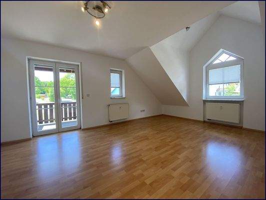 Wohnzimmer Wohnung Dachgeschoss