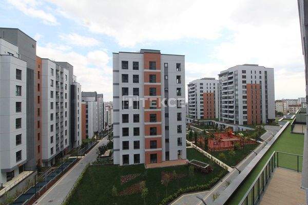 Spacious Apartments 100 Meters to Metro Station in Bağcılar