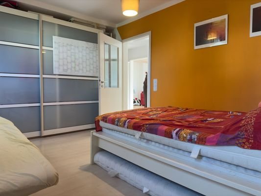 Schlafzimmer 2 EG 2