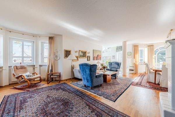 Bright living area with harmonious room layout