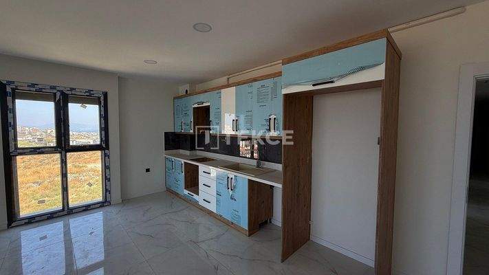 Sea View Flat in a New Complex with Pool in Kuşadası