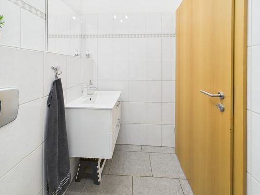 Gäste-WC EG