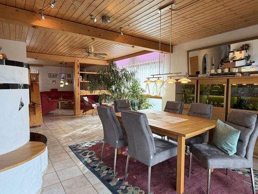 Wohn- und Essbereich