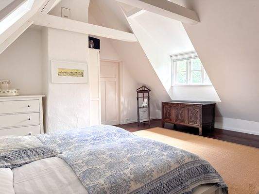 Ihr Herzstück. Ansicht Schlafzimmer Nr. 2 im DG 