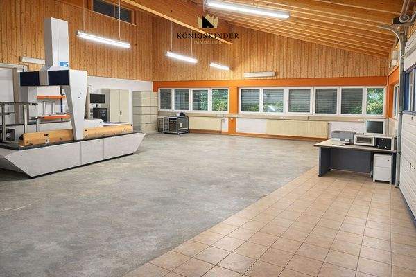 ...und Produktionsfläche.