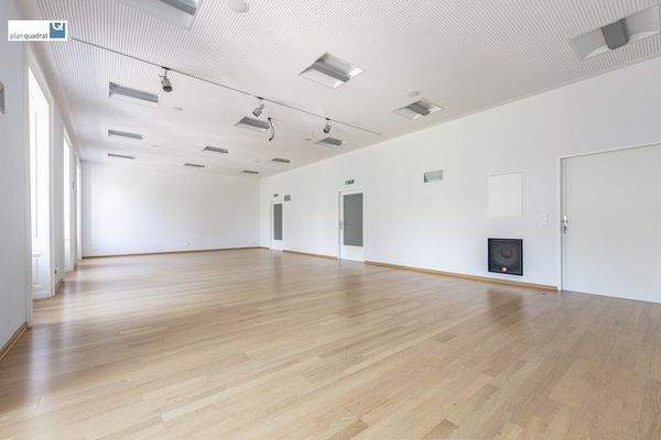 Büro 1 / Konferenzraum (ca. 70,80 m²)