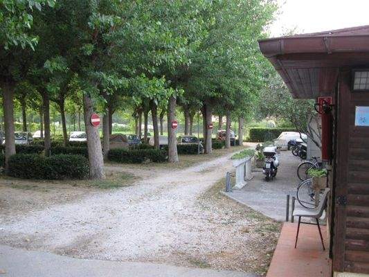 Foto Parcheggio 2.jpg