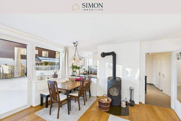 Wohnzimmer mit Kachelofen