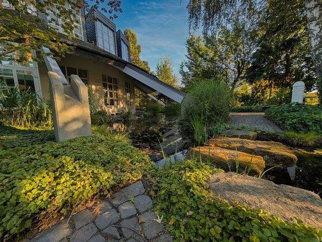Exklusives Anwesen mit besonderer Architektur in Mendig
