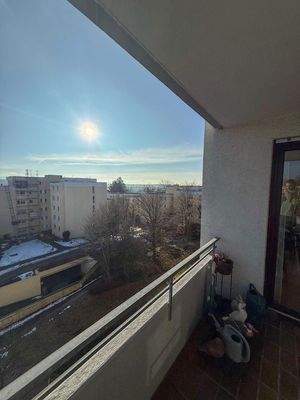 Balkon mit Ausblick südlich