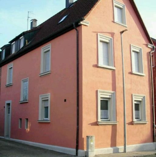 Mehrfamilienhaus mit 3 Wohnungen im Zentrum von Gunzenhausen zu verkaufen