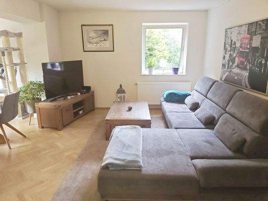 9035KC-02 Wohnzimmer