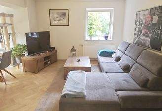 9035KC-02 Wohnzimmer