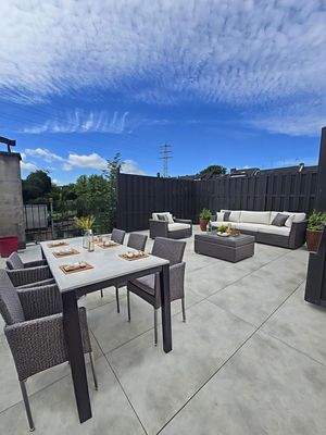 Möbelierte Terrasse