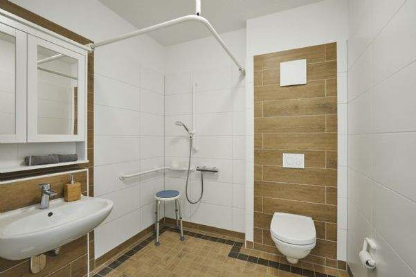 Badezimmer (Musterwohnung)