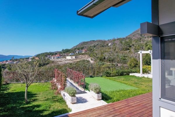 3 - Tivat, Gradiosnica – two-bedroom eco house wit