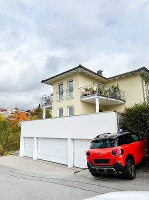 kleines, gepflegtes Mehrfamilienhaus