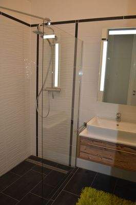 Badezimmer - Bathroom