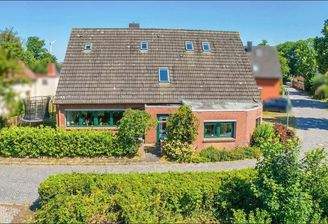 Ein/Zweifamilienhaus in Weddewarden